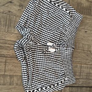 Vineyard Vines High Waist Gingham Shorts - Black and White